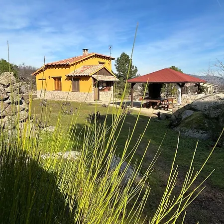 Casa Rural Naranja El Tiemblo Exterior photo