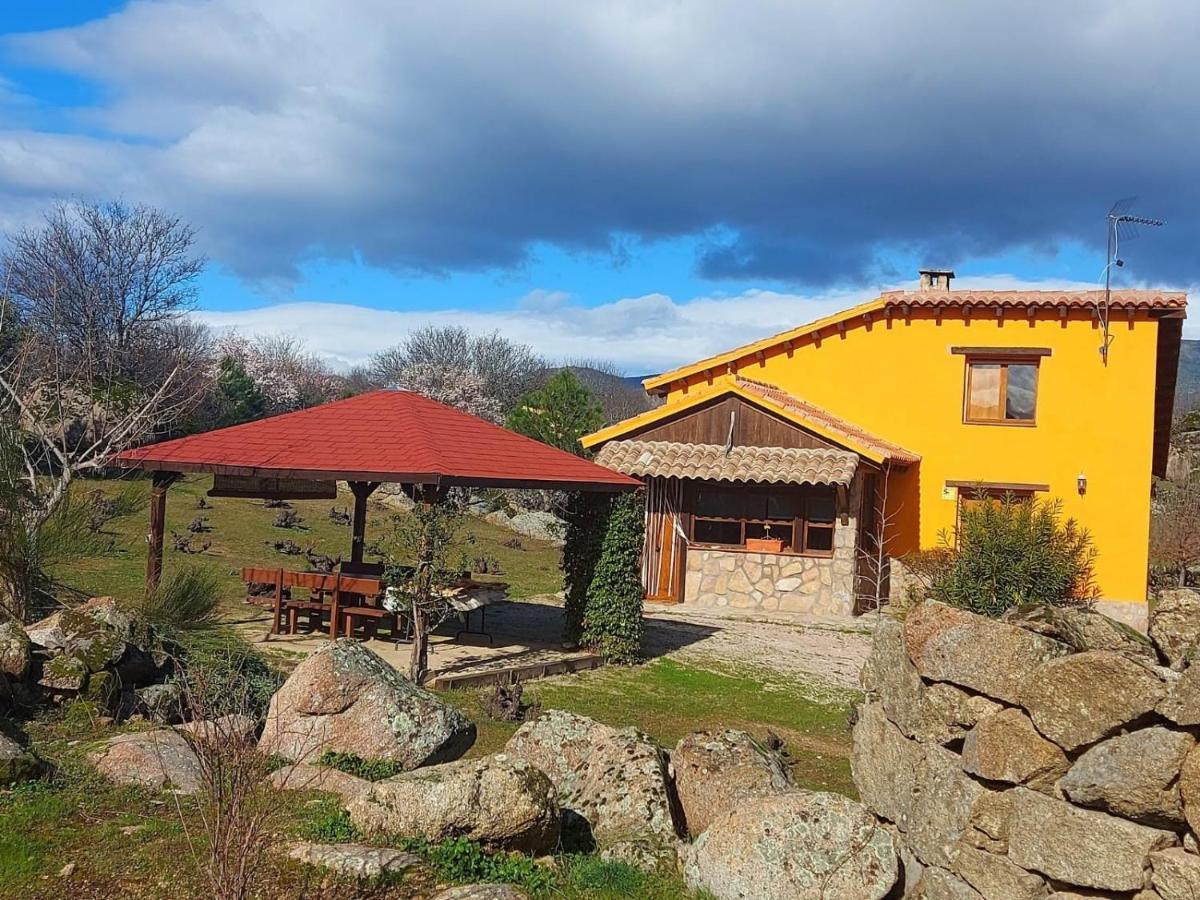 Naranja Holiday home El Tiemblo